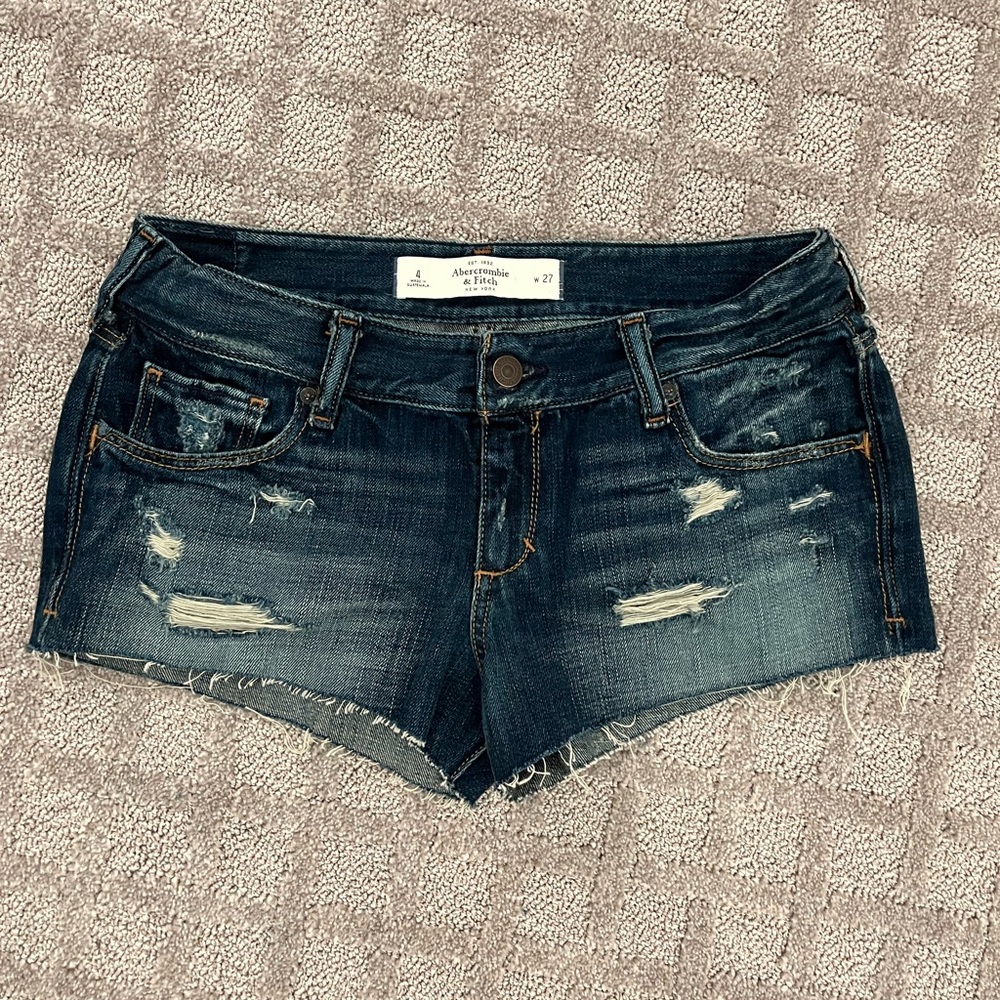 Abercrombie & Fitch Low Rise Blue Jean Shorts Distressed Cut-Off